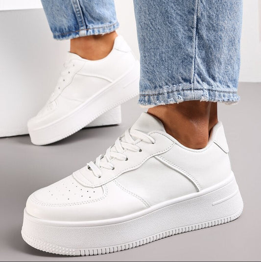 Adidasi dama casual albi 12169