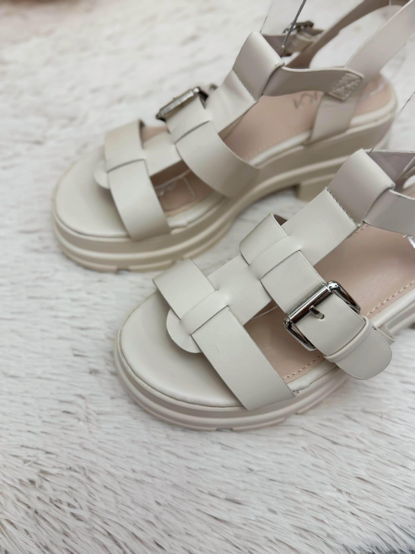 Sandale dama bej 523
