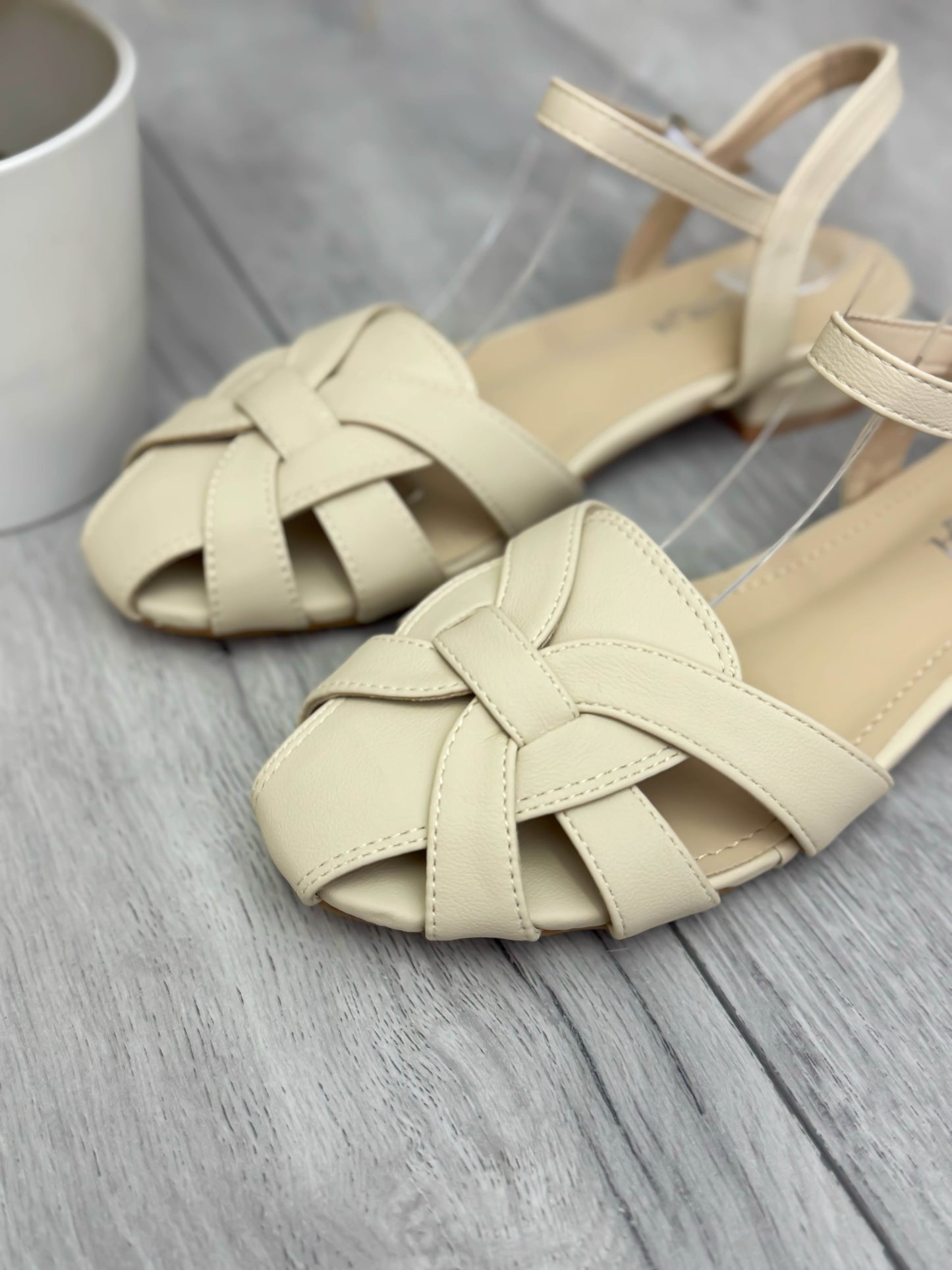 Sandale dama crem 620