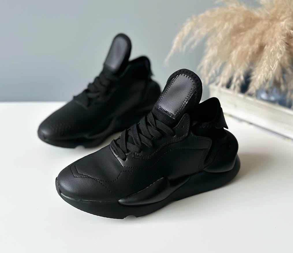 Adidasi dama casual negri H9