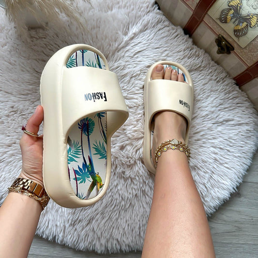 Papuci dama casual, platforma 5 cm, bej, XF34