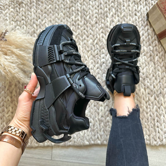 Adidasi dama casual negri Y912