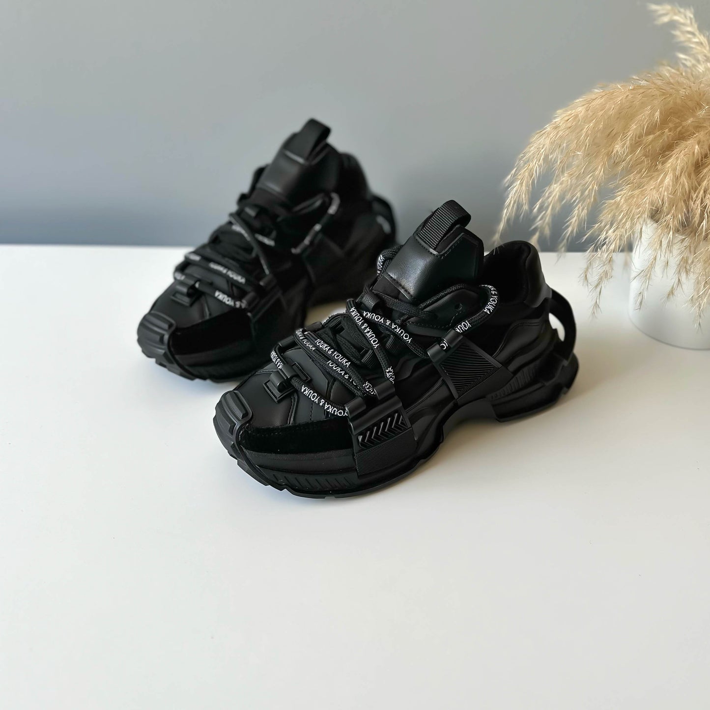 Adidasi dama casual negri Y912